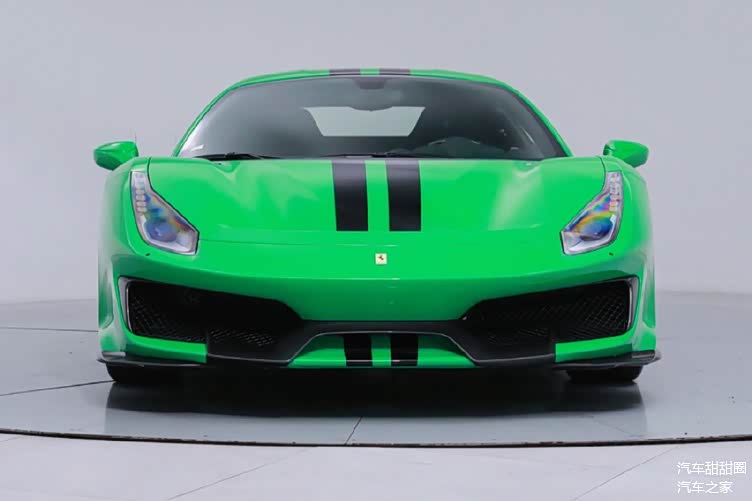赛车化的设计 奢华的运动气场 法拉利488 pista 绿色涂装很拉风_车家