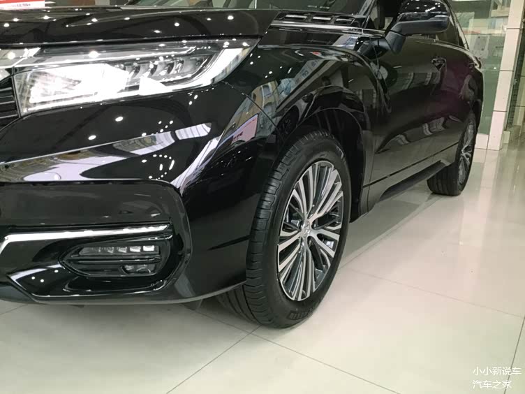 2020款本田冠道到店,黑色车身很高级,价格降了,二胎家庭新选择