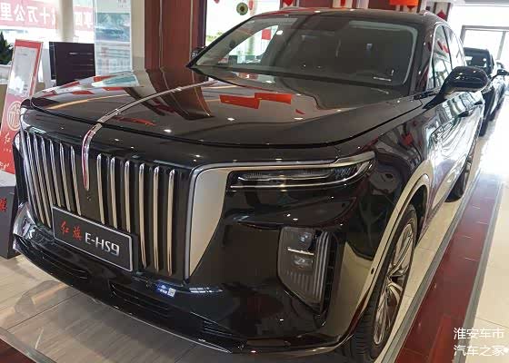 2021款红旗e-hs9到店,黑色涂装很大气,最高续航510km,科技感足