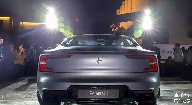 吉利换标首款炫酷豪华跑车polestar 1,2.0t爆326匹马力四驱系统