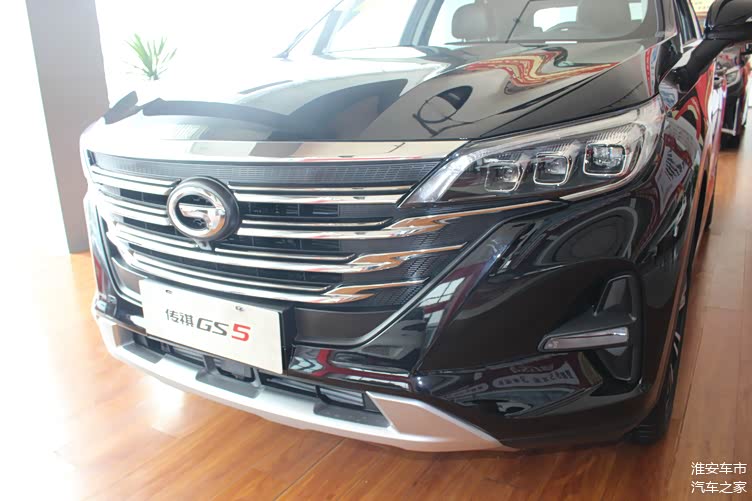 2020款广汽传祺gs5到店外观很大方空间大价格给出诚意
