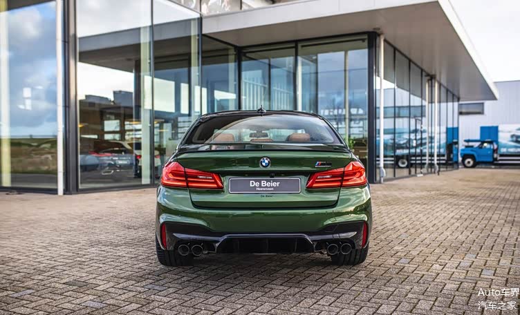 宝马m5竞速版金属绿涂装太漂亮了
