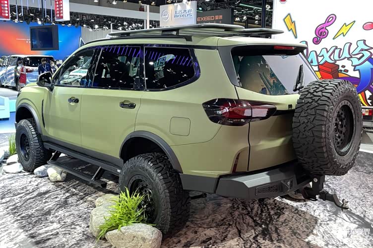 大通d90pro亚马逊首发亮相极限越野改装不失舒适豪华