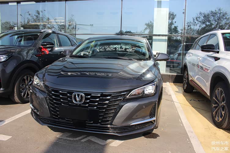 2022款长安锐程cc到店,外观大气高级,1.5t爆发188马力,能火?