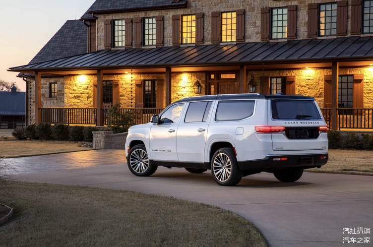 达到了5758mm,轴距则达到了3302mm,即便是在全尺寸suv中也属于佼佼者