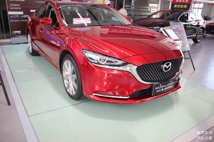 2021款马自达阿特兹到店实拍,前脸时尚,车身涂装高级,配2.5l!