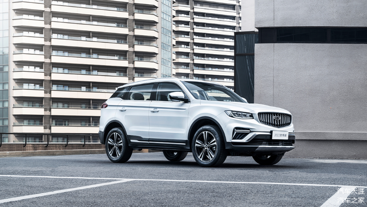 颜值升级取消手动挡新款博越1028万起售