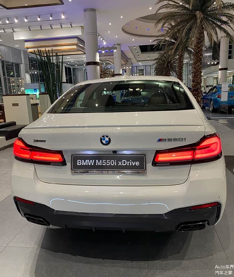 优雅运动的设计新宝马m550ixdrive实车