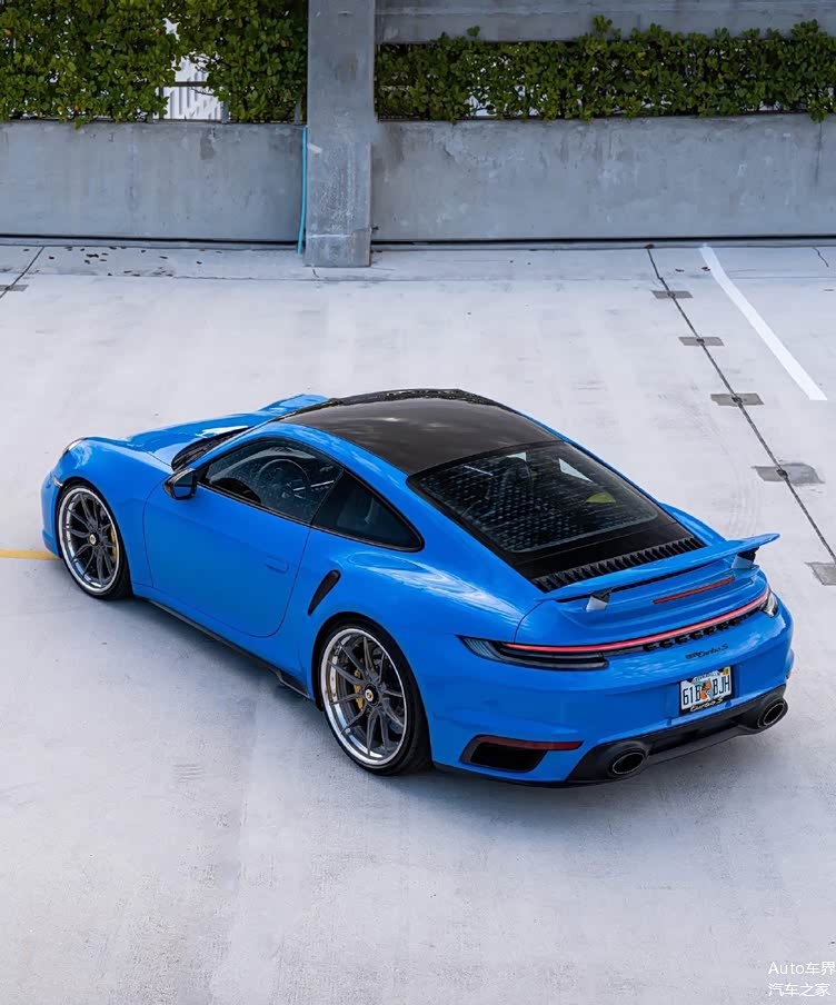 鲨鱼蓝涂装 精气神十足 保时捷911 turbo s实车_车家号_发现车生活