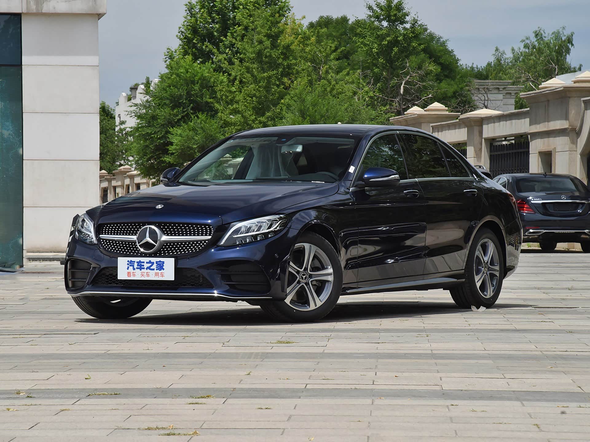 2021款北京奔驰c级,上市时间2020年09月08日