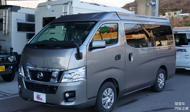 日产mpv王nv350港口实拍212座135万起属实海狮杀手