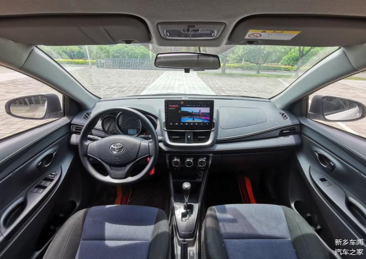 帅气的化身2021款丰田yarisl致享优惠1万裸车价778万起