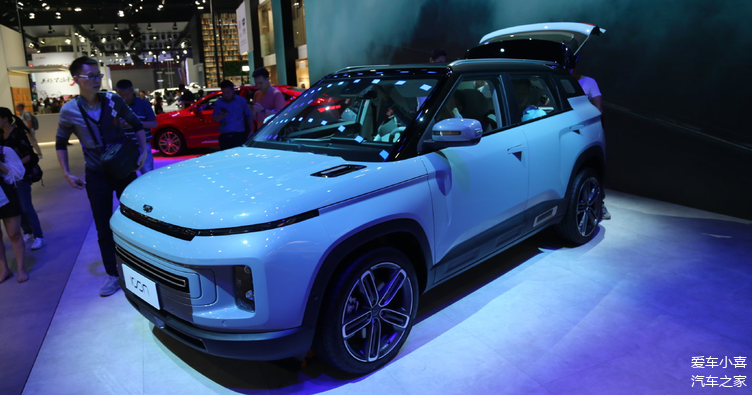 吉利路虎极光正式露面沃尔沃技术加持仅售13万