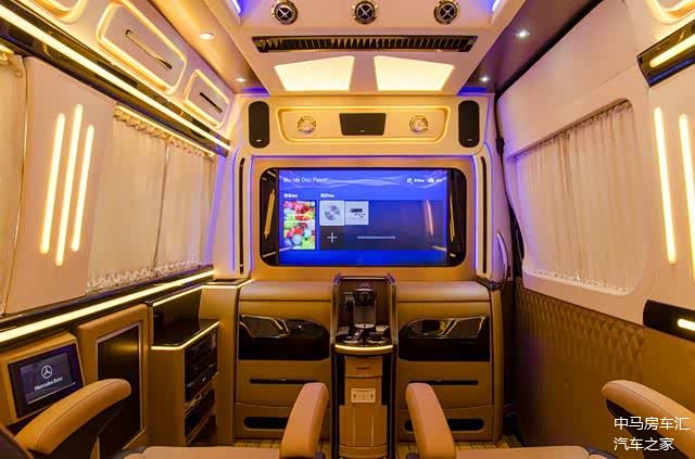 奔驰斯宾特豪华商务车真正的移动包厢蓝牌九座