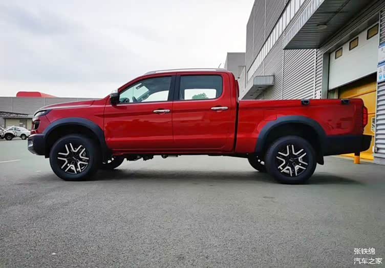 江淮t9正式定名悍途实车曝光气场不输猛禽坦途