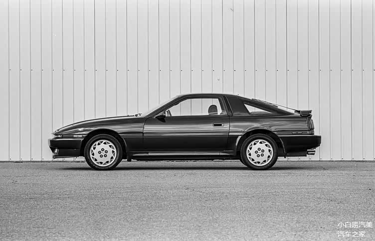 1987第三代丰田supra turbo当年日本跑车的动力标杆
