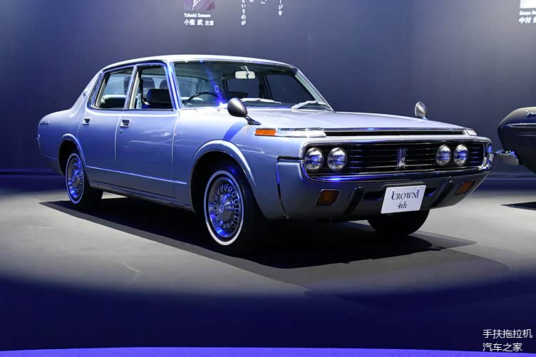 历代丰田皇冠长啥样
