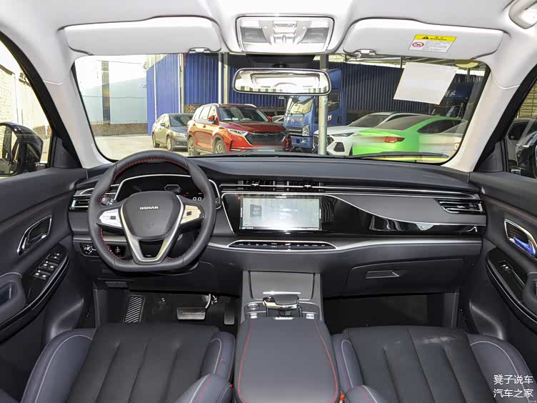 科技配置丰富新款长安欧尚x7正式上市售777万起