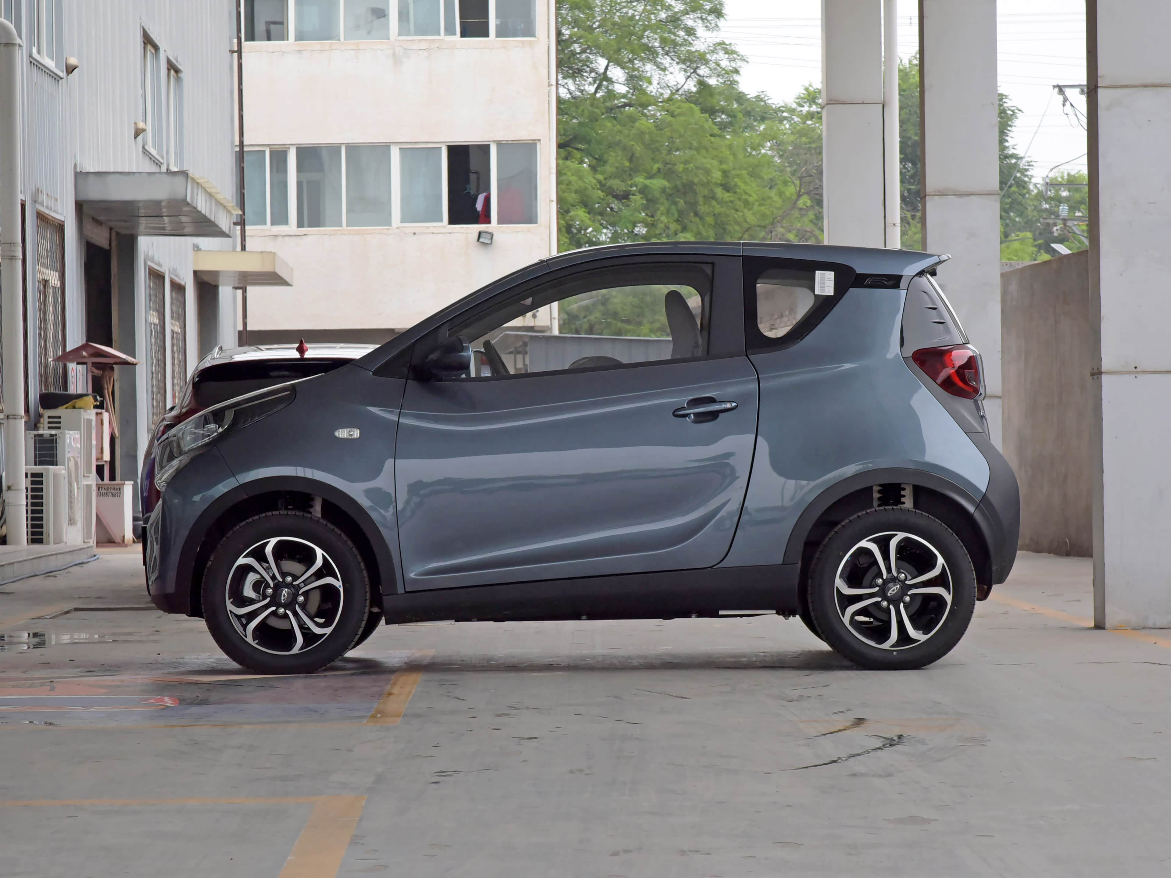 代步近郊出游不在话下十万元国产微型纯电动车推荐