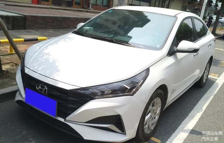 2020款现代悦纳实车个别车型让利13万裸车价低至598万起