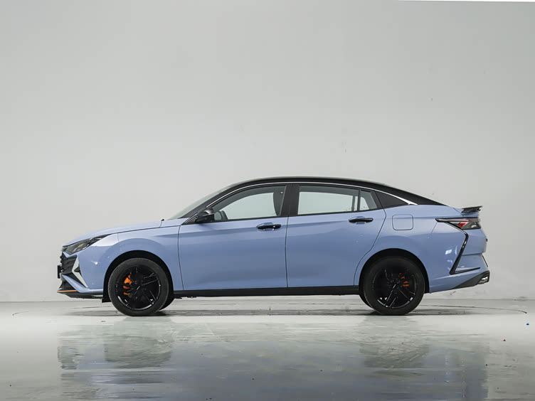 东风风神新款奕炫冠军版上市售899万元起