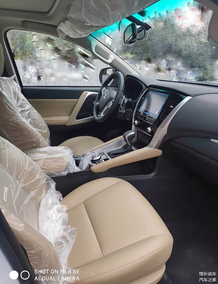 新款三菱帕杰罗劲畅实车正式到港