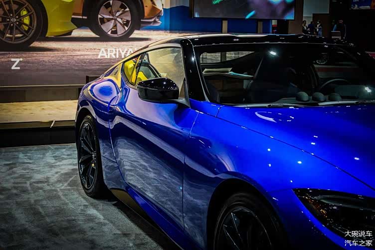 全新日产z海外实车对标丰田supra经典的日产跑车