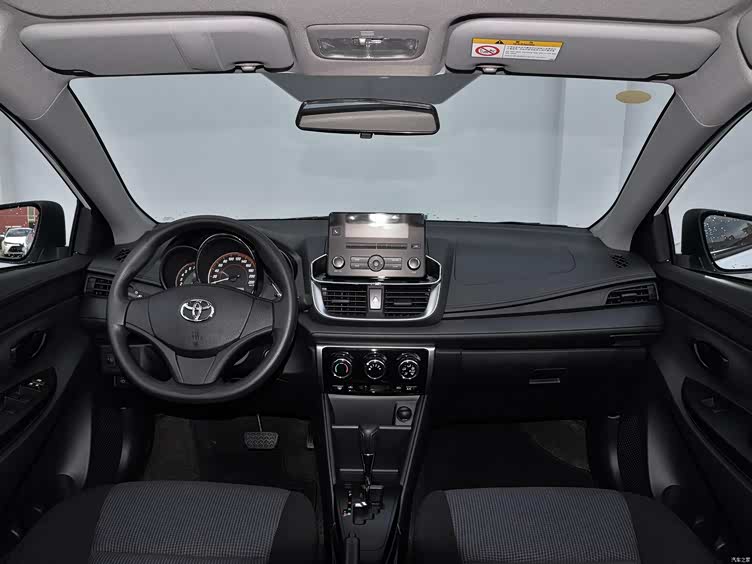 可知yarisl致享在同档次车中有不错的性价比.那么对于丰田