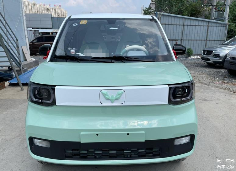 2021款五菱宏光miniev实车带娃快乐器城市通勤利器