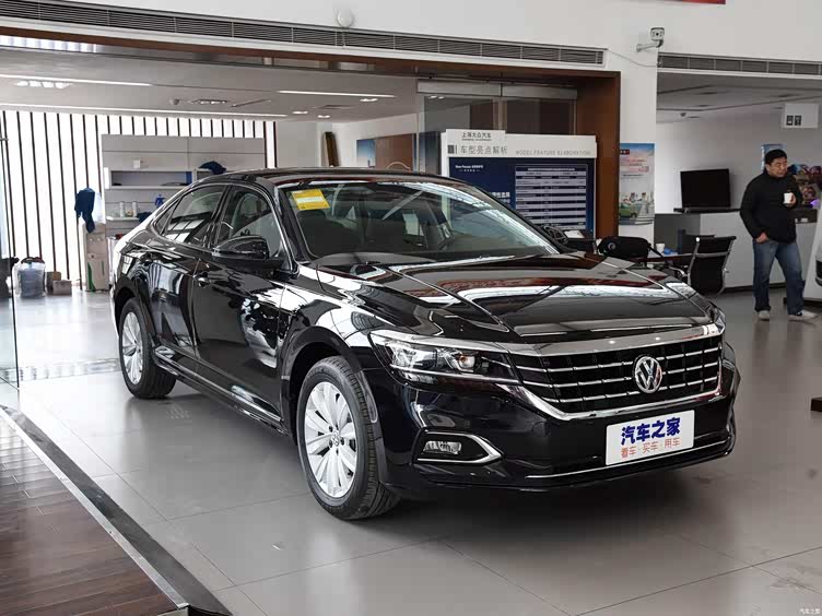岳阳2019款 帕萨特 280tsi 双离合 商务版 国v 直降3.50万