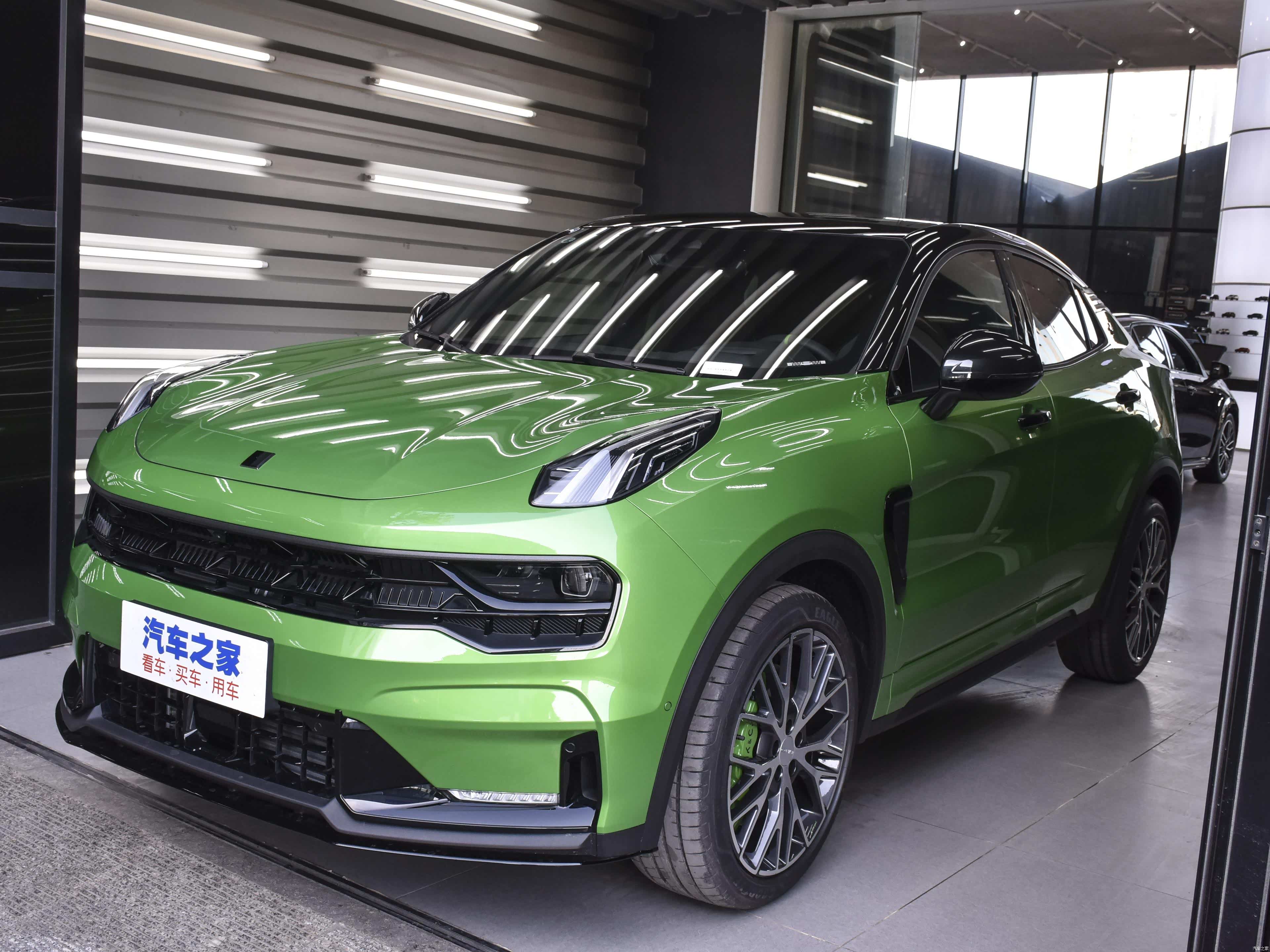 新款领克05家族上市 配置升级 售18.