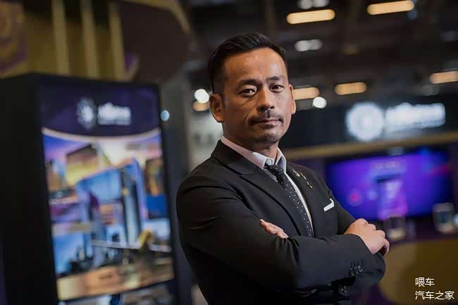 澳门大佬身价百亿豪车多辆车牌都是连号