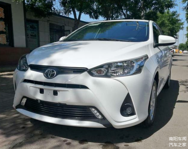 2021款丰田致享日系三厢家用代步车实用才是王道