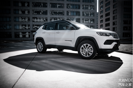 鸿运当头"指南"精分小姐姐体验广汽菲克大白_车家号_发现车生活_汽车