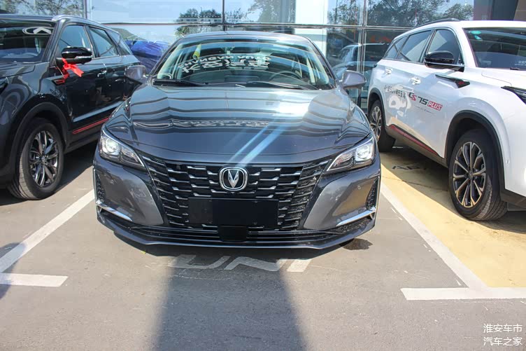 2021款长安锐程cc实车到店,前脸更精致,配置完善,配蓝鲸1.5t!