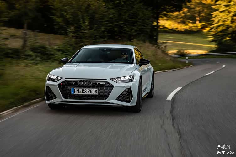 不可小觑的全新奥迪rs7sportback符合当下消费者的需求