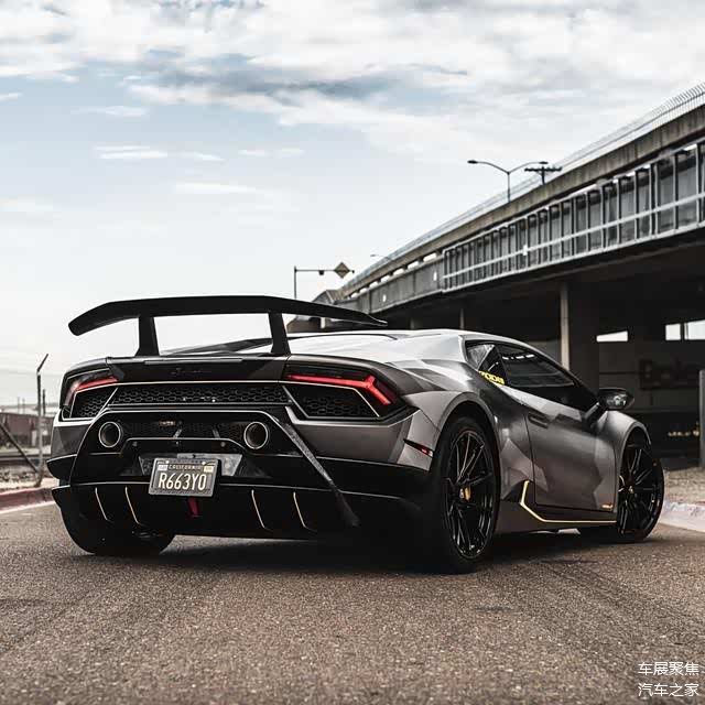 赛道版兰博基尼huracan,拉花很帅!
