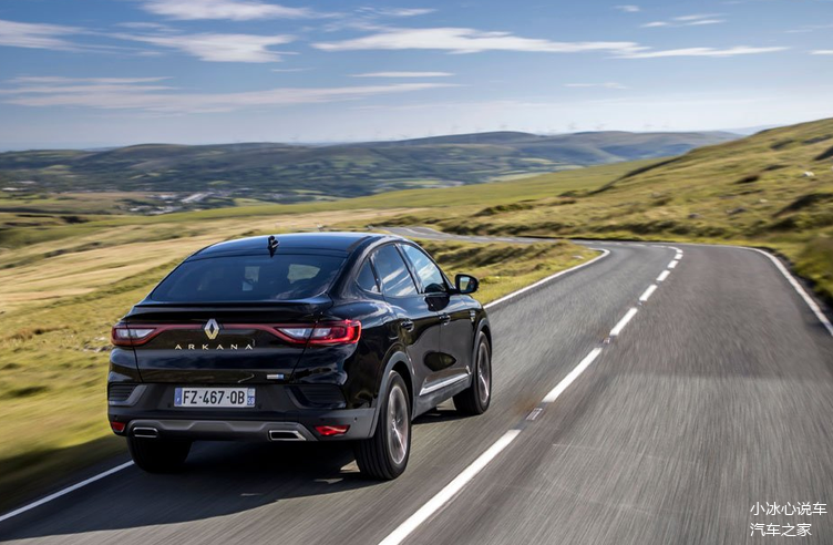 全新suv轿跑车雷诺arkana海外上市外观豪华大气搭载四缸引擎