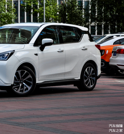 广汽三菱首款电动suv抢先实拍祺智ev