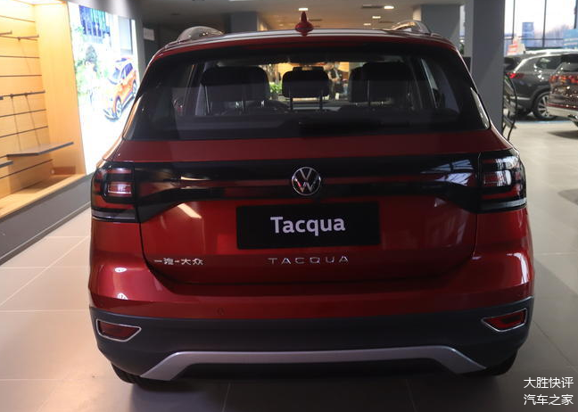 给你一个不能拒绝的理由2021款大众探影实车红色车身尽显气质