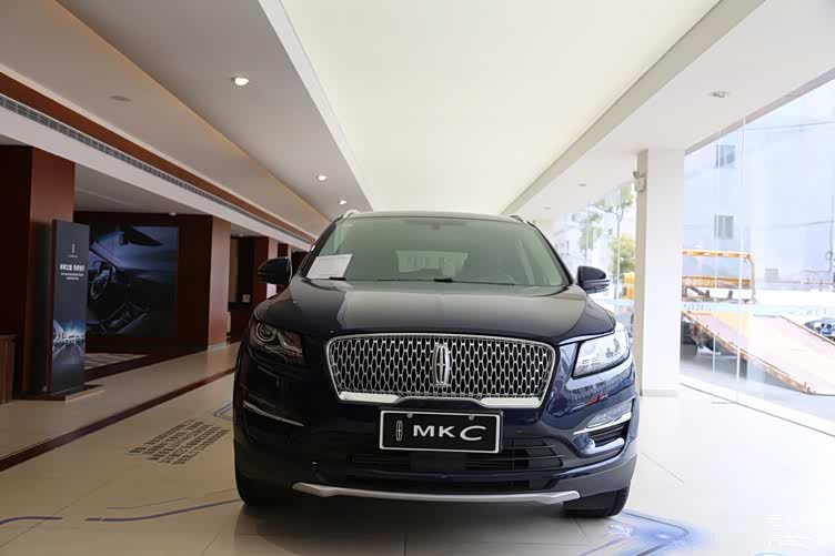沉迷于汉兰达无法自拔的朋友快醒醒进口豪车林肯mkc才2798万