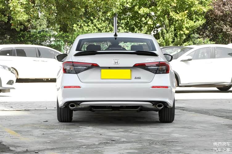 轴距超27米配15tcvt动力动力强油耗低新款思域值得选