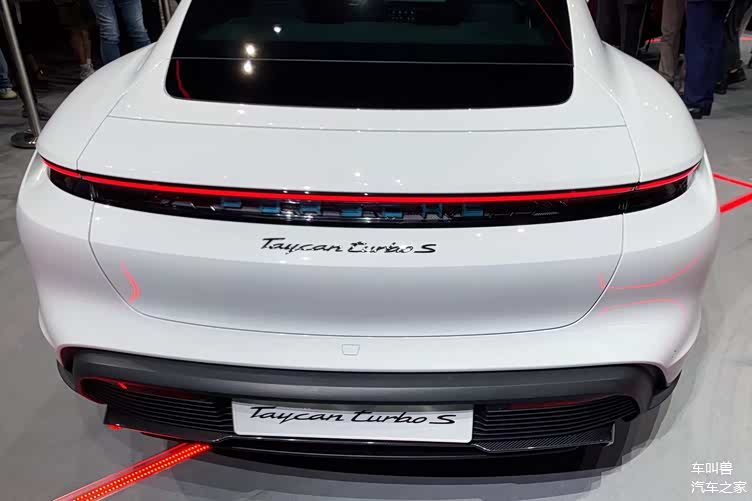深度解读续航465km零百加速28s保时捷taycan售价公布