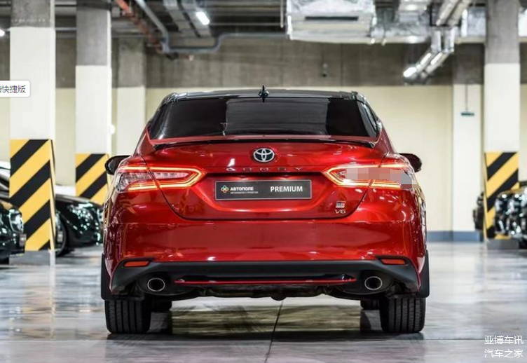 变身性能车新款丰田凯美瑞gr海外实车35lv6发动机