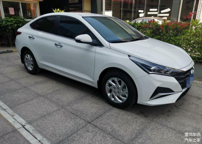 外观跟上时代,低价合资代步车,2020款现代悦纳裸车价5.58万起