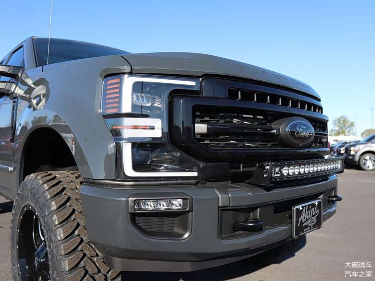 比福特f150更加霸气福特superduty皮卡实车