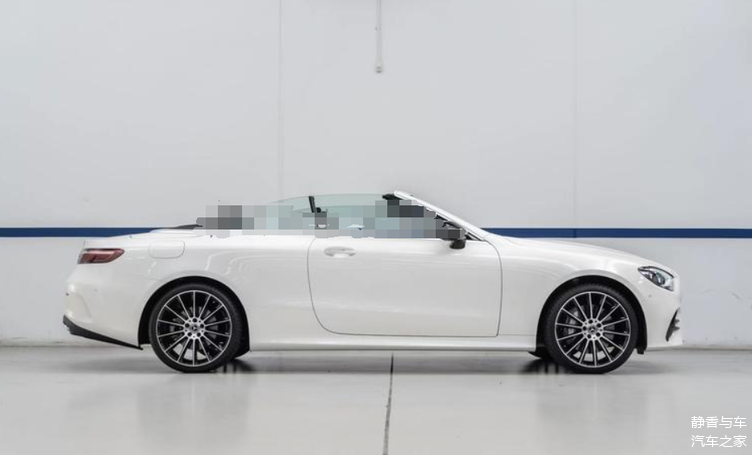 新款奔驰e350敞篷轿跑海外实车终于理解年轻人的审美