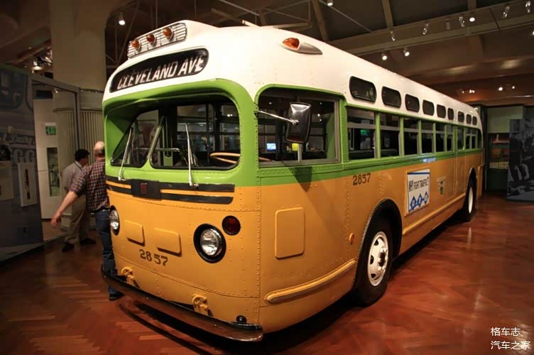 从1966到2021福特bronco设计师的创新与继承