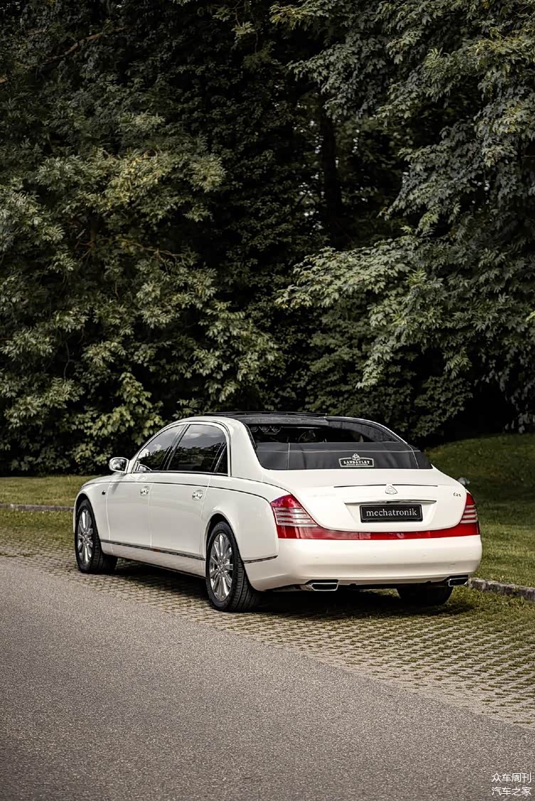 造型简洁优雅迈巴赫62slandaulet堪称奔驰梦幻车型之一