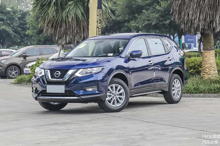 日产同门师兄弟逍客vs奇骏预算20万买哪款